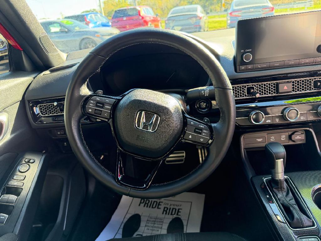 Photo 9 of this HONDA CIVIC