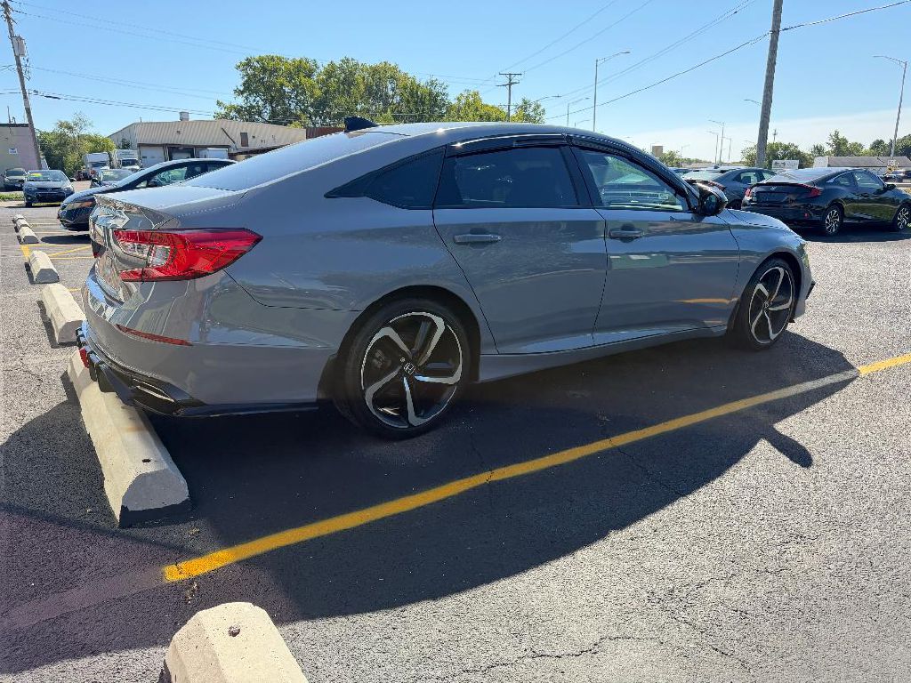 Photo 4 of this HONDA ACCORD