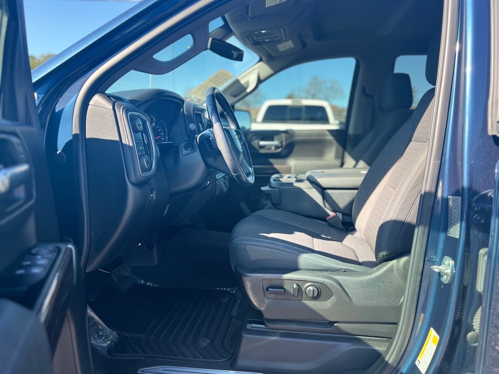 Photo 6 of this CHEVROLET SILVERADO 1500