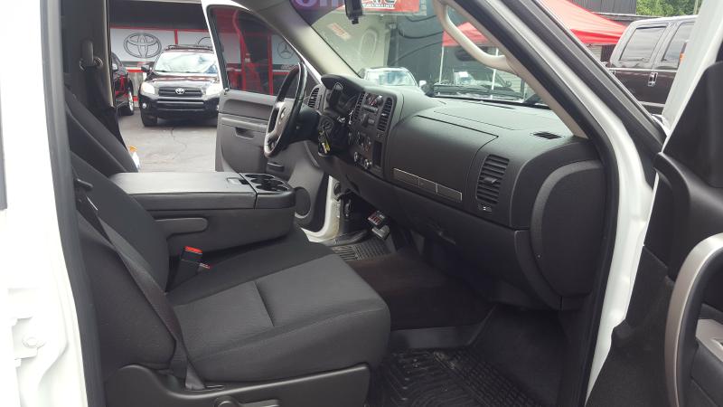 Photo 14 of this CHEVROLET SILVERADO 1500