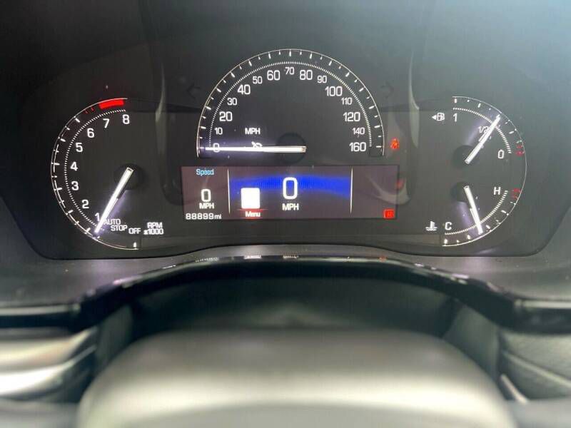 Photo 20 of this CADILLAC XT5