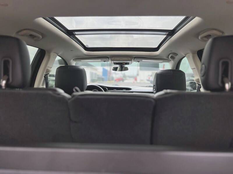 Photo 22 of this CADILLAC XT5