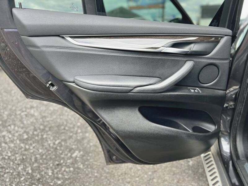 Photo 41 of this BMW X5