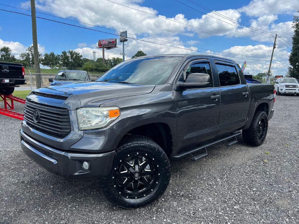 Photo 2 of this TOYOTA TUNDRA
