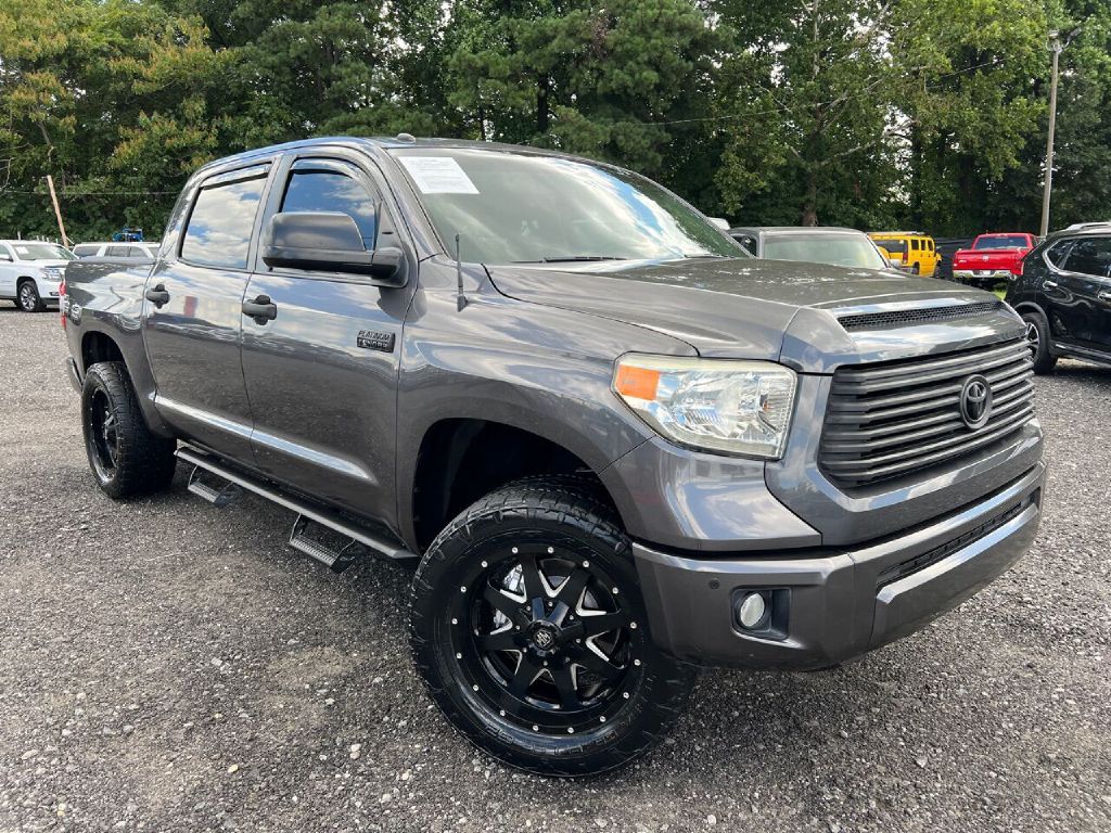 Photo 3 of this TOYOTA TUNDRA