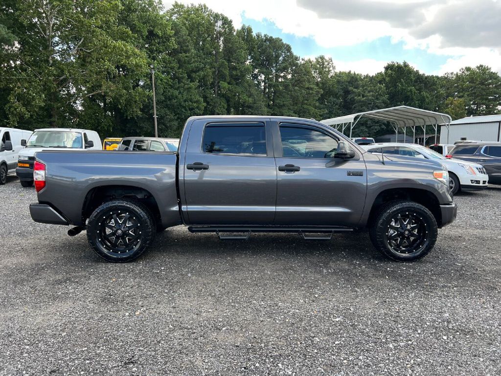 Photo 6 of this TOYOTA TUNDRA