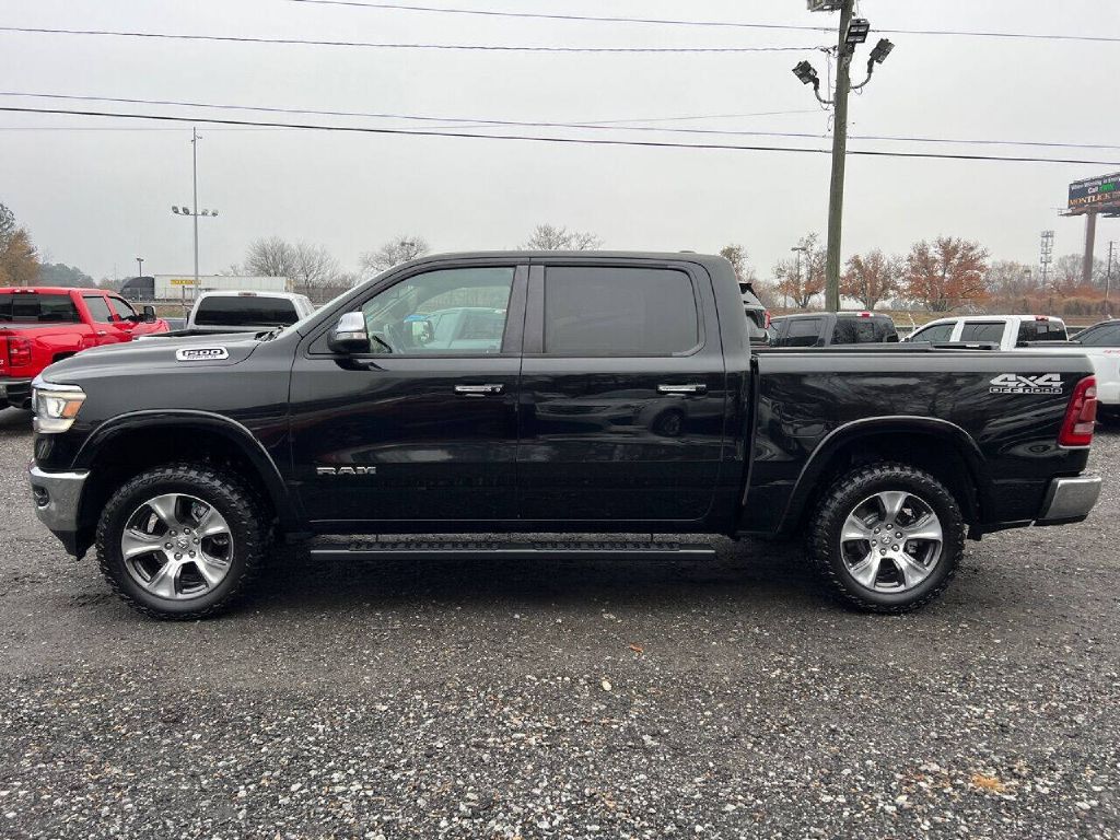 Photo 5 of this RAM 1500 LARAMIE
