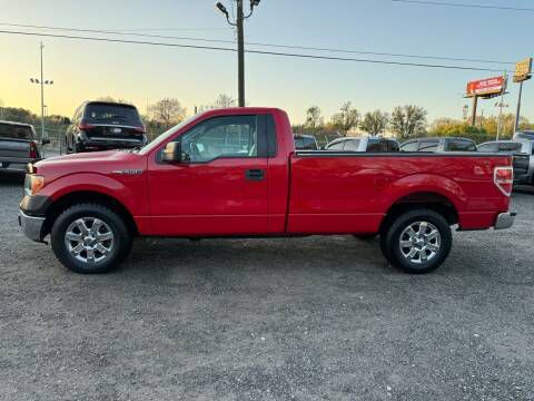Photo 4 of this FORD F150