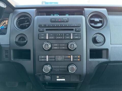 Photo 11 of this FORD F150