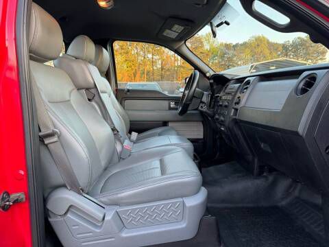 Photo 9 of this FORD F150