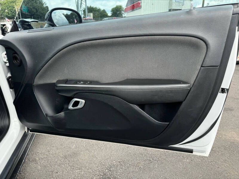 Photo 16 of this DODGE CHALLENGER