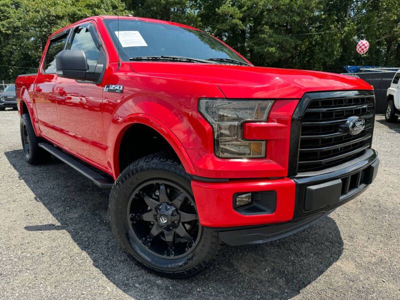 Photo 2 of this FORD F150 XLT