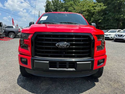 Photo 23 of this FORD F150 XLT