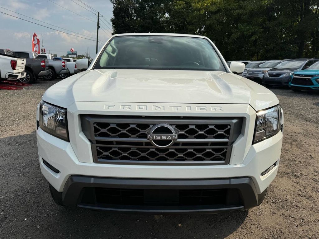Photo 9 of this NISSAN FRONTIER