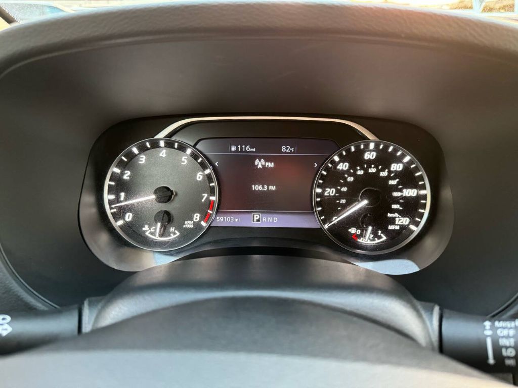 Photo 11 of this NISSAN FRONTIER