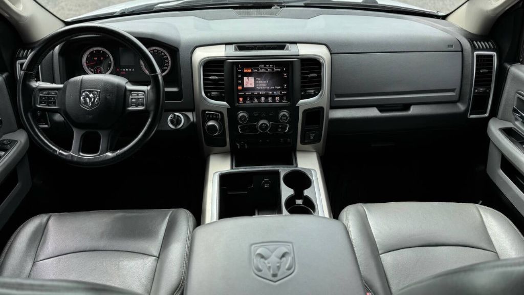 Photo 10 of this RAM 1500