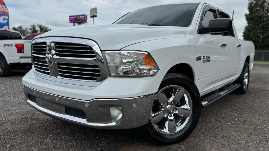 Photo 2 of this RAM 1500