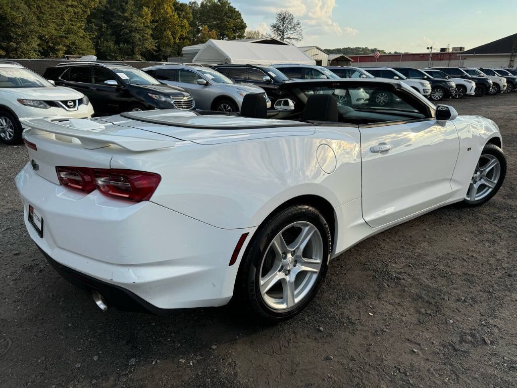 Photo 9 of this CHEVROLET CAMARO