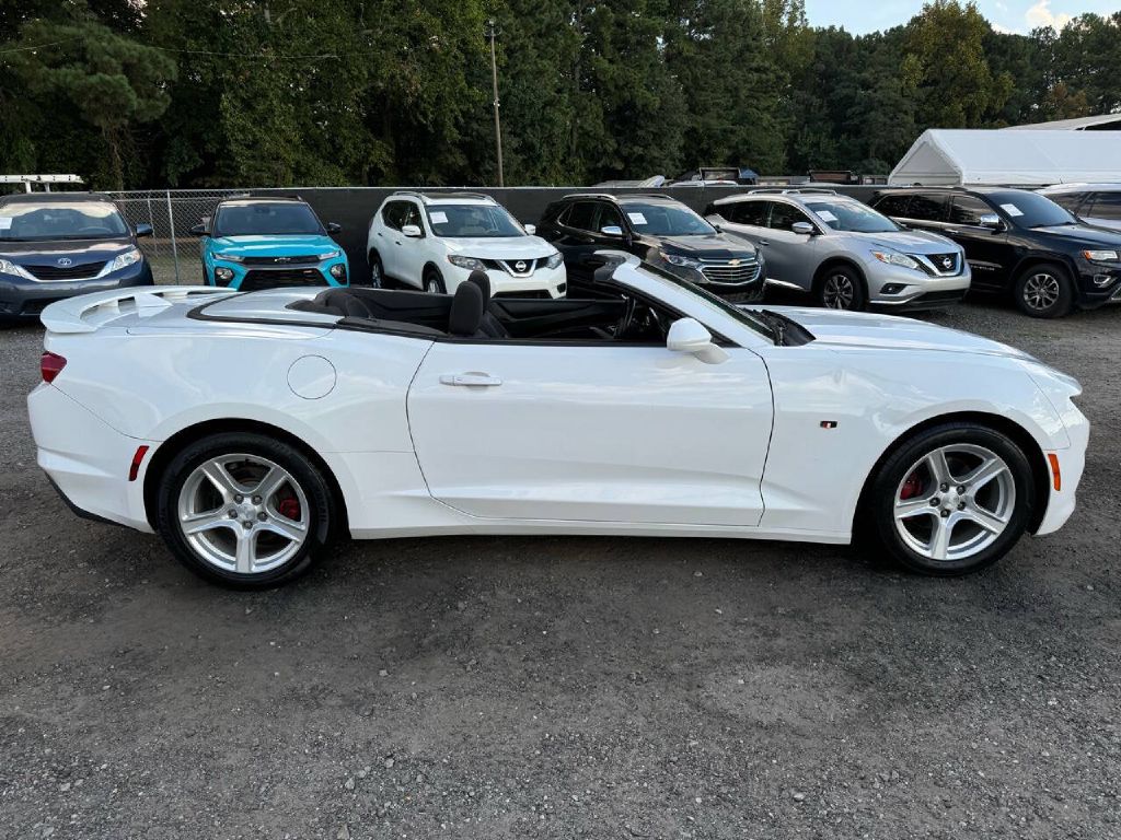 Photo 10 of this CHEVROLET CAMARO