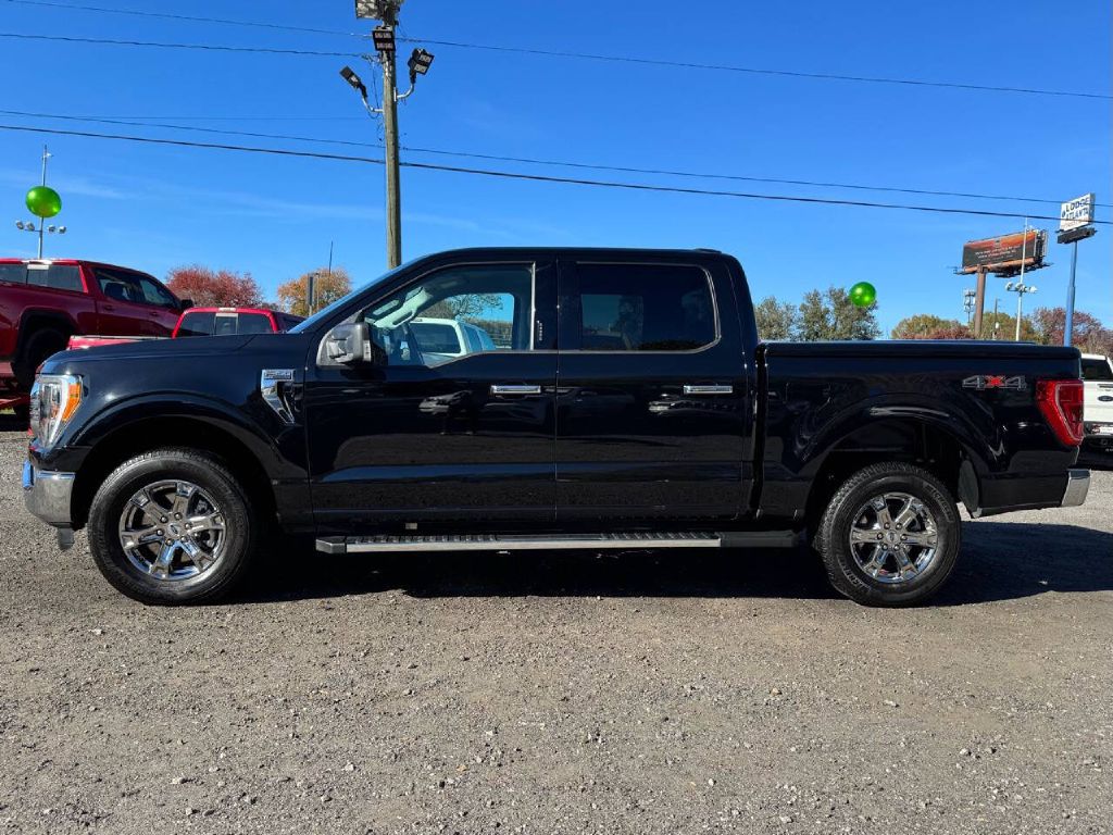 Photo 4 of this FORD F150 XLT