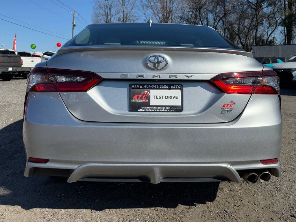 Photo 7 of this TOYOTA CAMRY