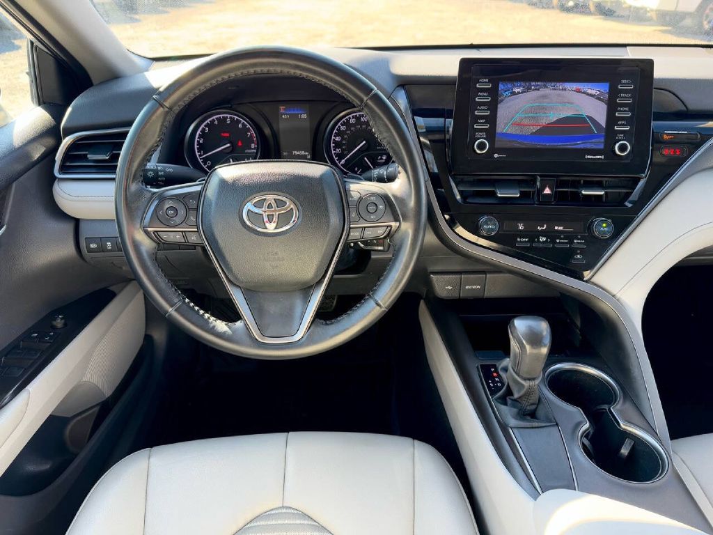 Photo 19 of this TOYOTA CAMRY