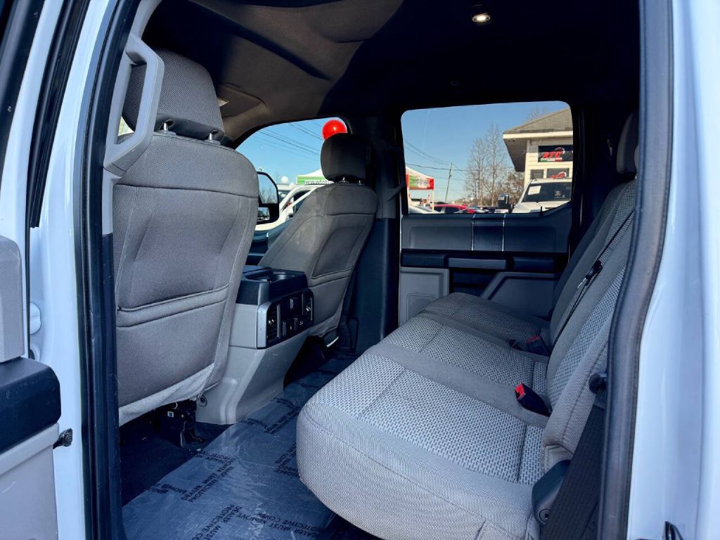 Photo 15 of this FORD F250 XLT