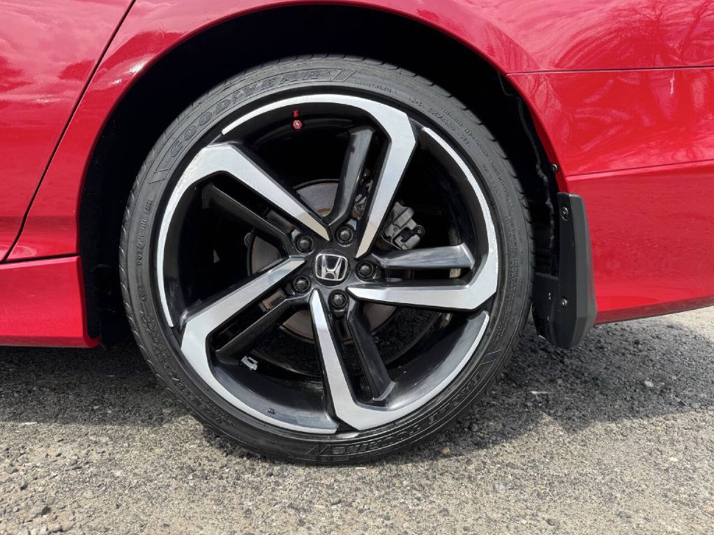 Photo 17 of this HONDA ACCORD