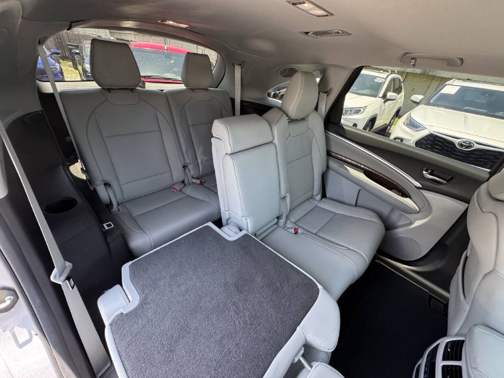 Photo 16 of this ACURA MDX