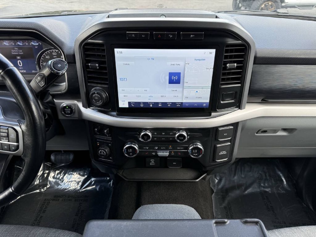 Photo 15 of this FORD F150 XLT