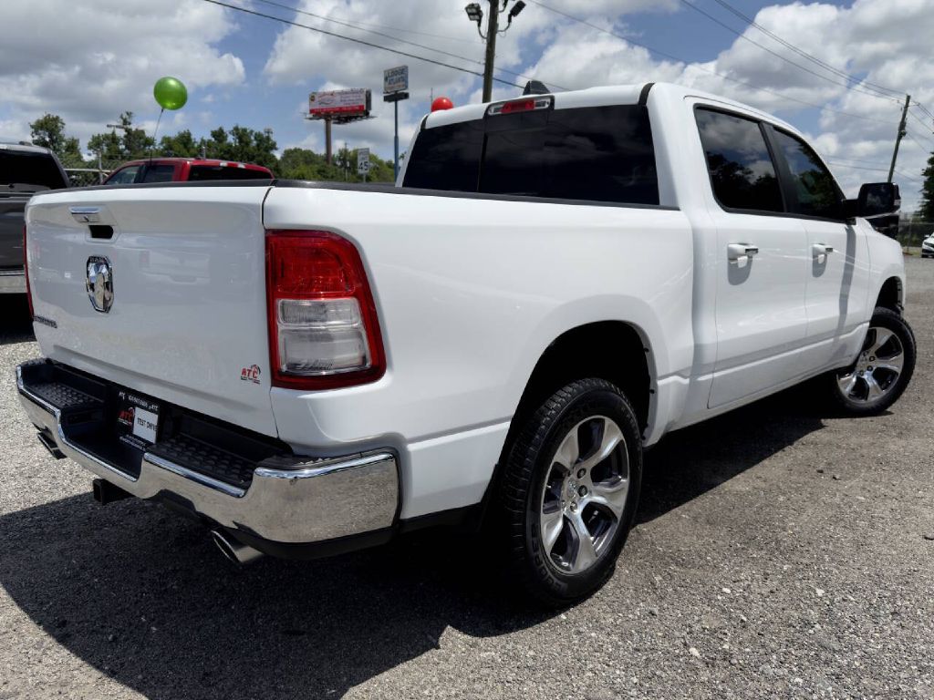 Photo 8 of this RAM 1500