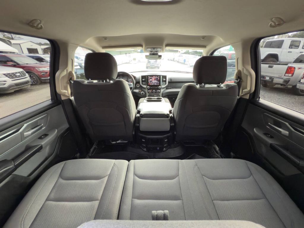 Photo 18 of this RAM 1500