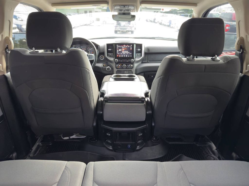 Photo 19 of this RAM 1500