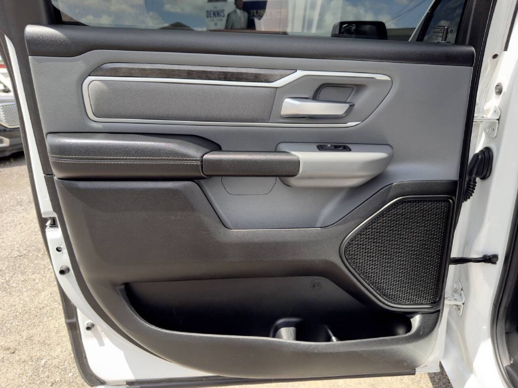 Photo 22 of this RAM 1500