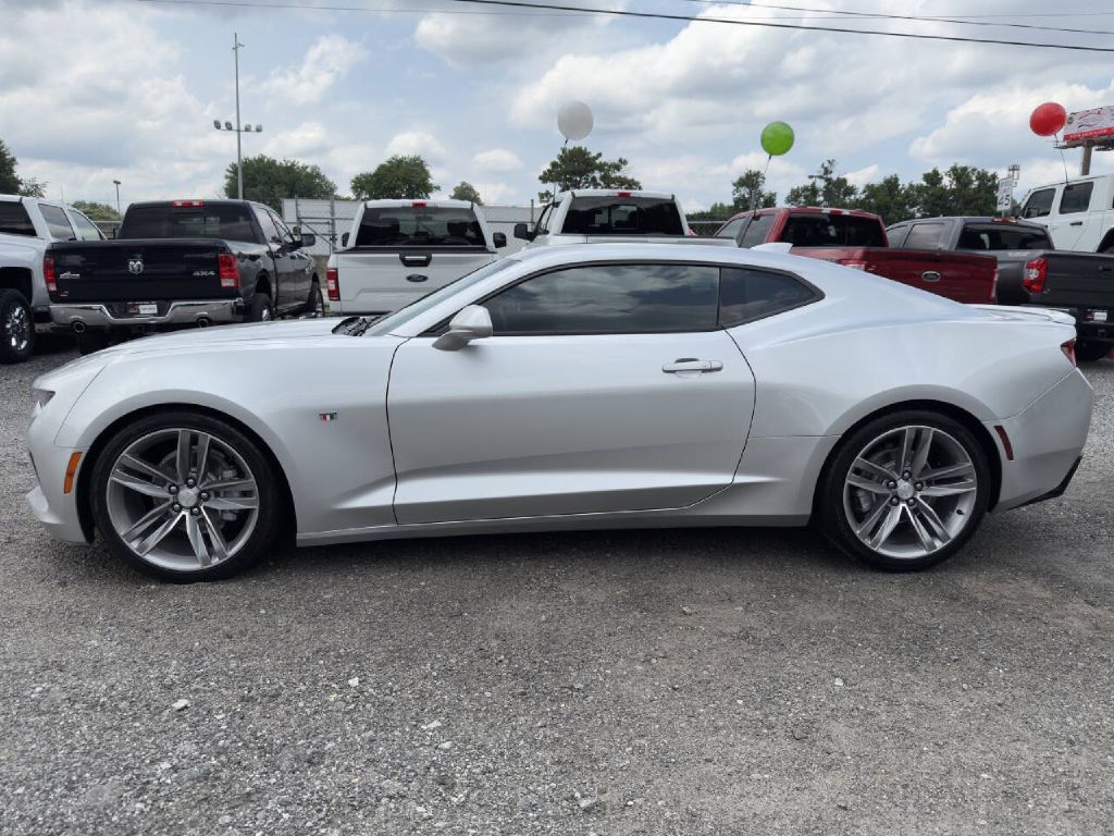 Photo 4 of this CHEVROLET CAMARO