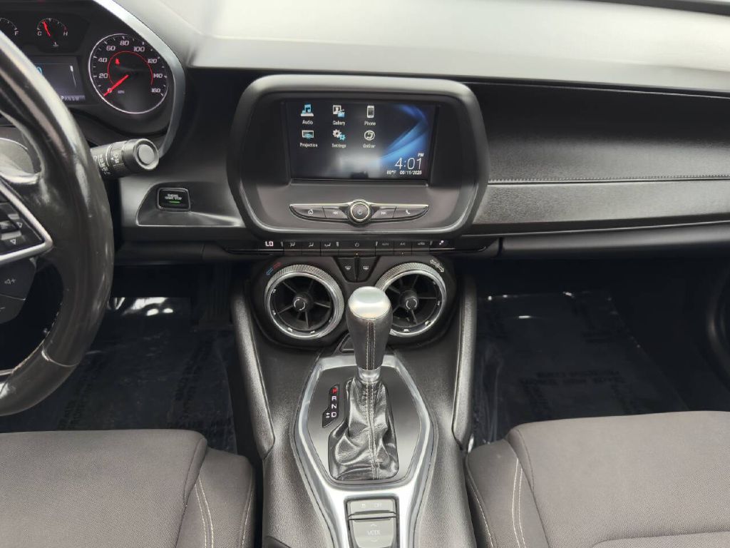 Photo 18 of this CHEVROLET CAMARO