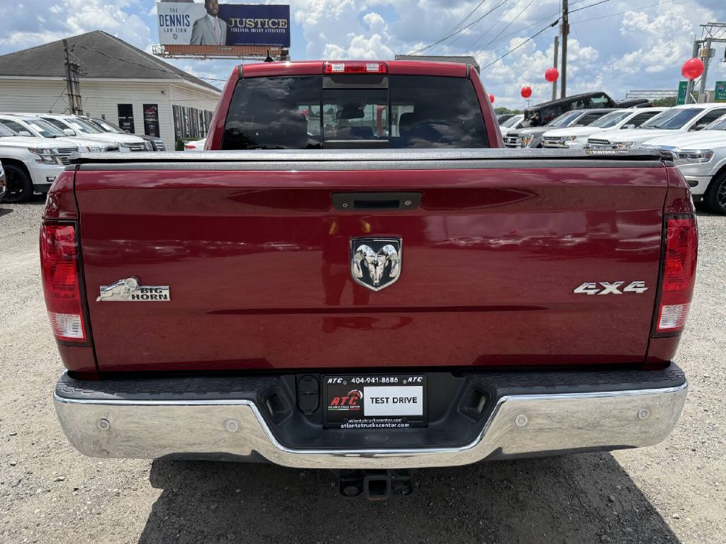 Photo 5 of this RAM 1500 SLT
