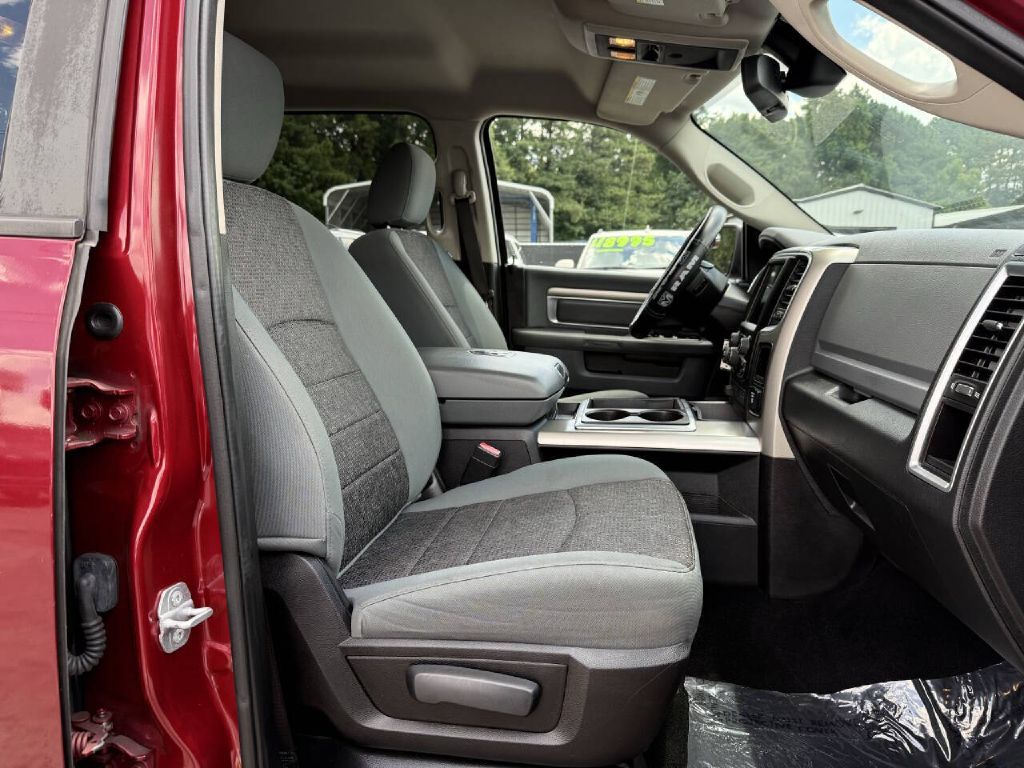 Photo 11 of this RAM 1500 SLT