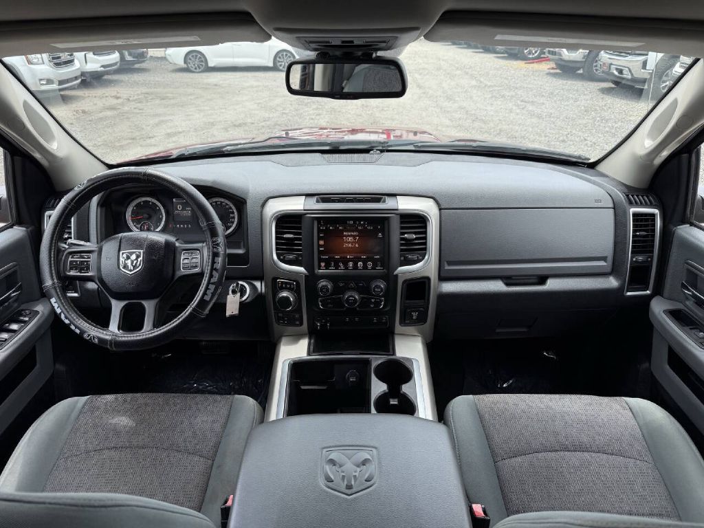 Photo 13 of this RAM 1500 SLT