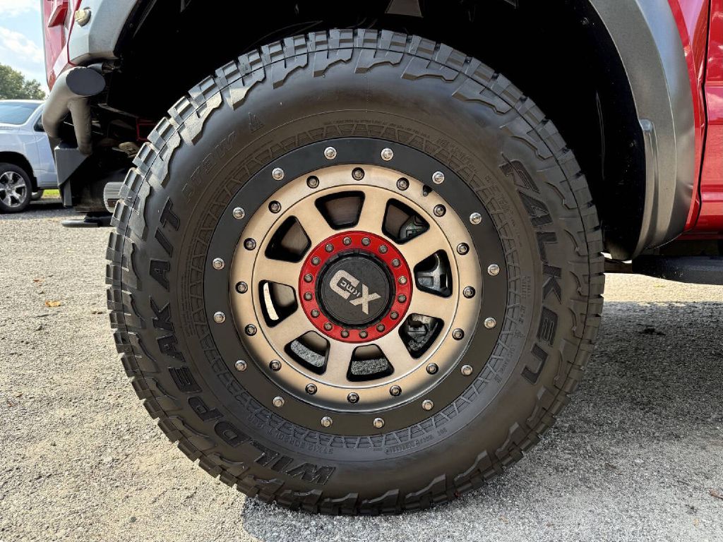 Photo 20 of this FORD F150 RAPTOR