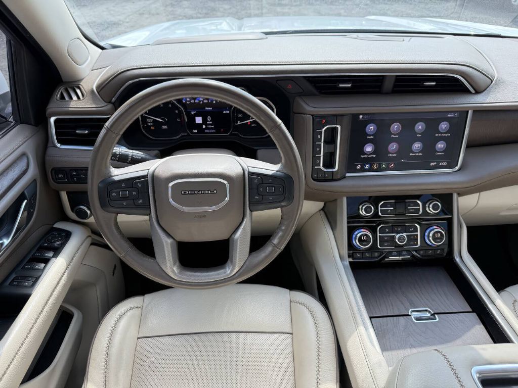 Photo 13 of this GMC YUKON DENALI