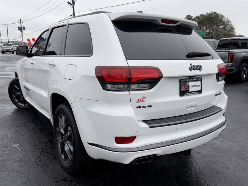 Photo 7 of this JEEP GRAND CHEROKEE