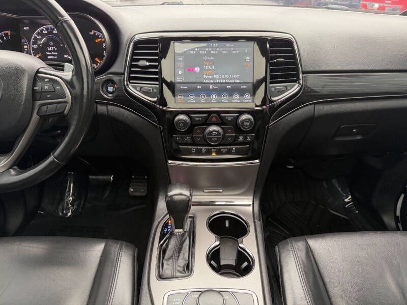 Photo 16 of this JEEP GRAND CHEROKEE