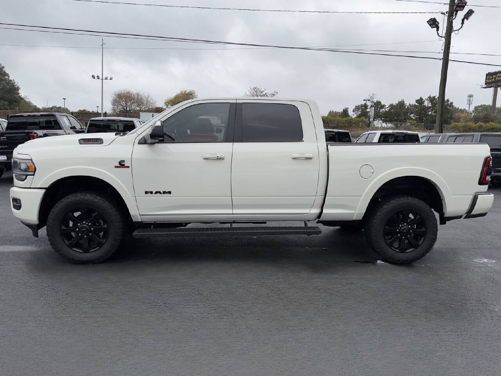 Photo 5 of this RAM 2500 LARAMIE