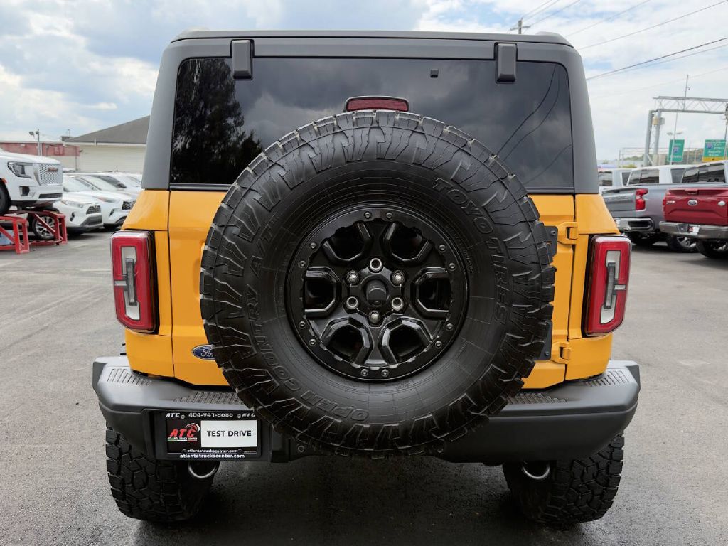 Photo 7 of this FORD BRONCO