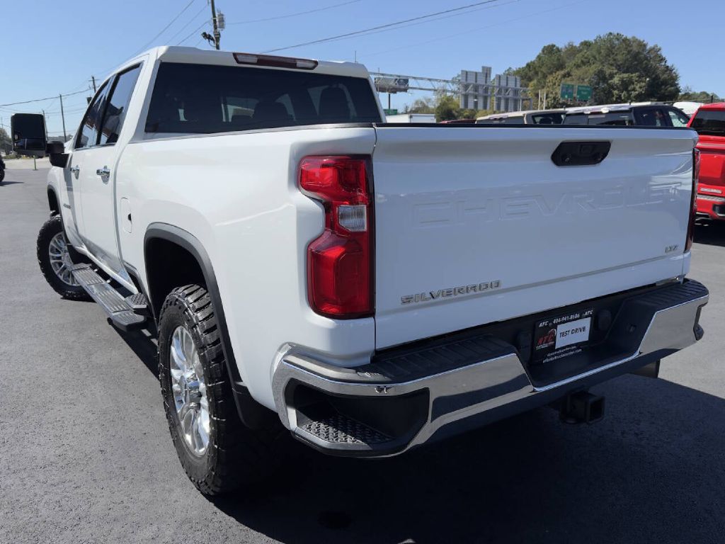 Photo 6 of this CHEVROLET SILVERADO 2500