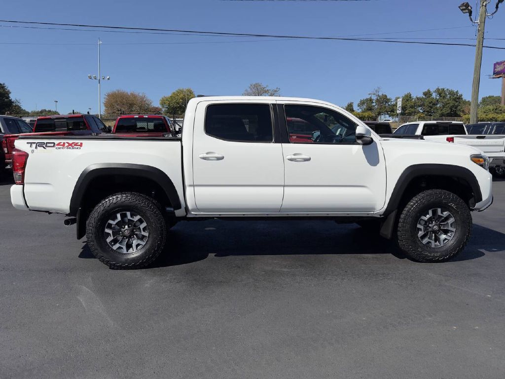 Photo 4 of this TOYOTA TACOMA TRD