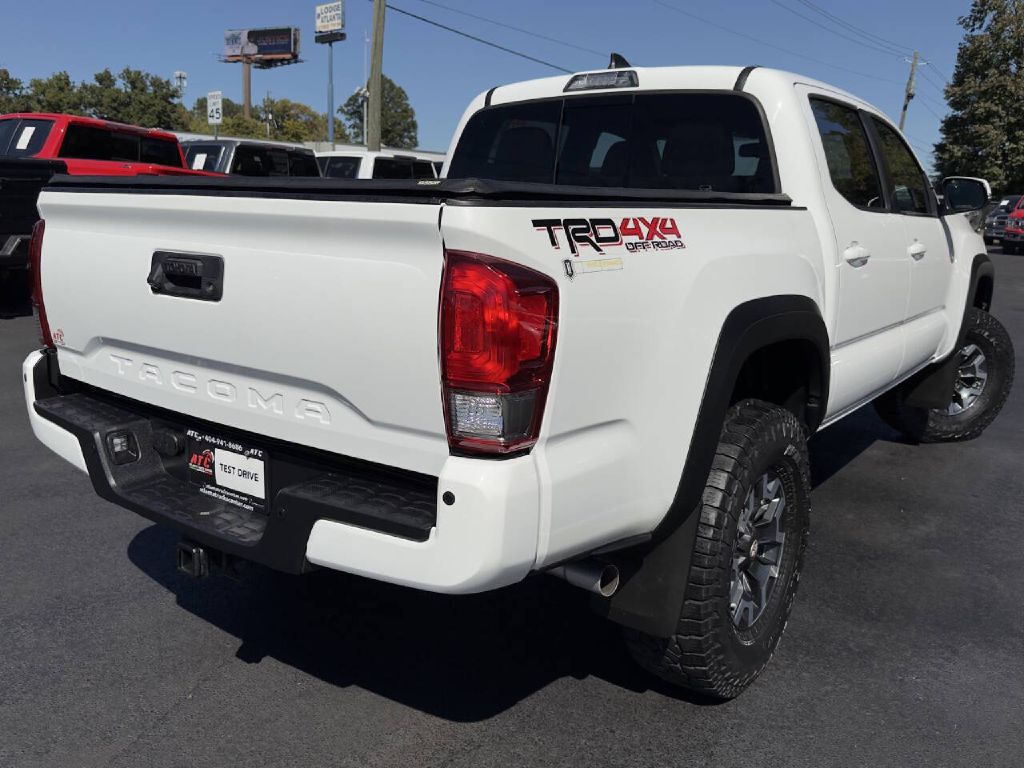 Photo 7 of this TOYOTA TACOMA TRD