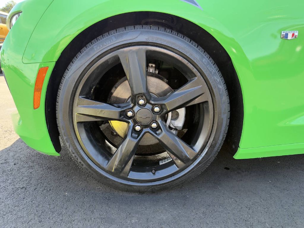 Photo 11 of this CHEVROLET CAMARO