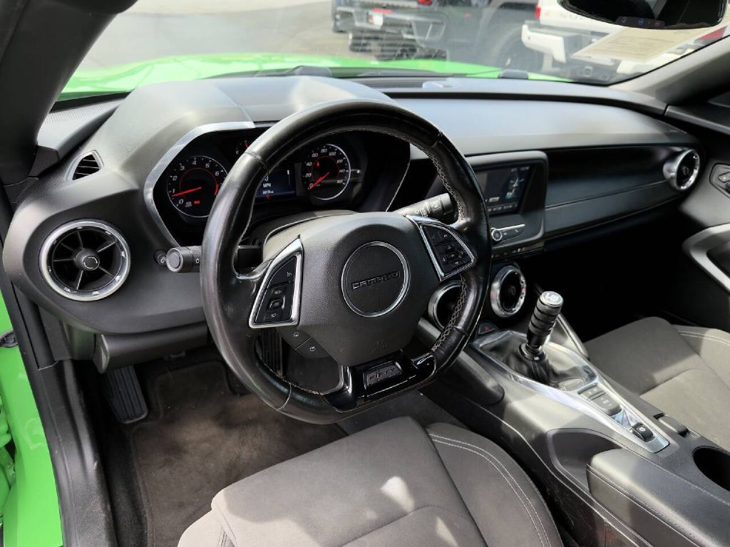 Photo 17 of this CHEVROLET CAMARO